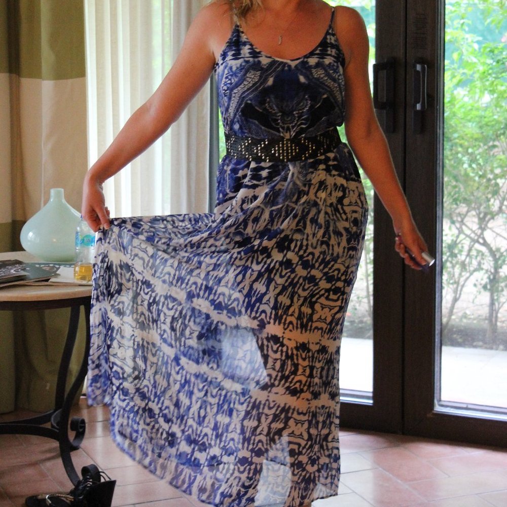 Express Blue White Geo Paisley Maxi Dress